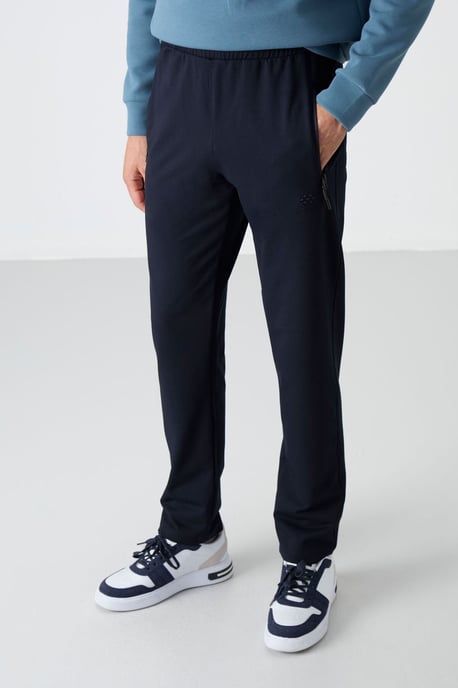 Herren Sweatpants in Regular Fit mit geradem Bein - Image 2
