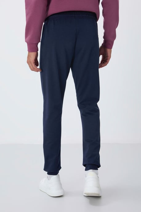 Herren Jogginghose mit Reißverschlusstasche - Image 5