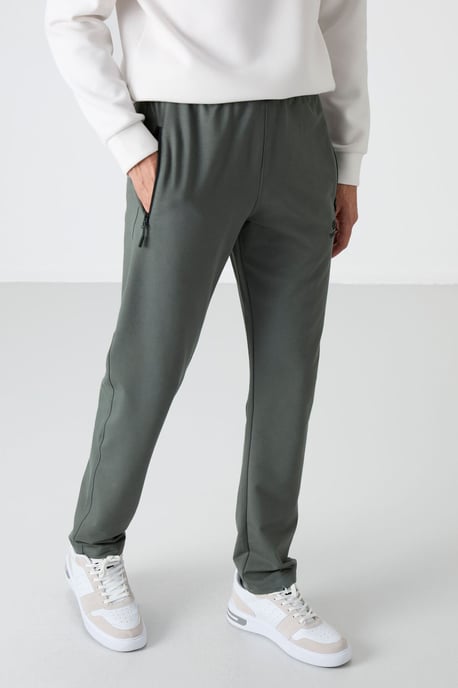 Herren Sweatpants in regulärer Passform mit geradem Bein - Image 4