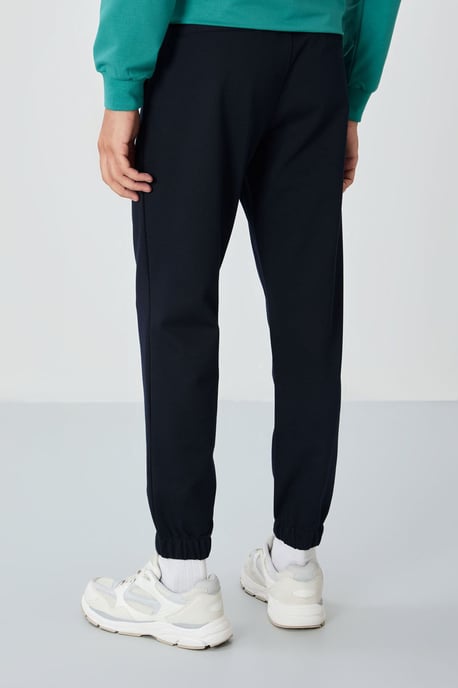 Herren Fleece Sweatpants in Regular Fit - Image 5