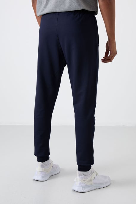 Herren Sweatpants mit regulärer Passform aus Baumwollmischung - Image 6