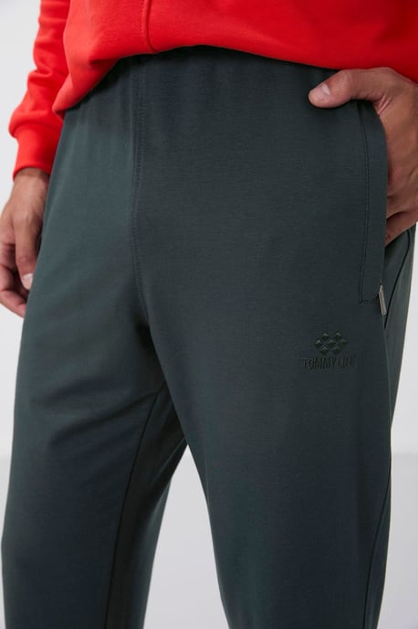 Herren Slim-Fit Sweatpants mit geradem Bein - Image 4