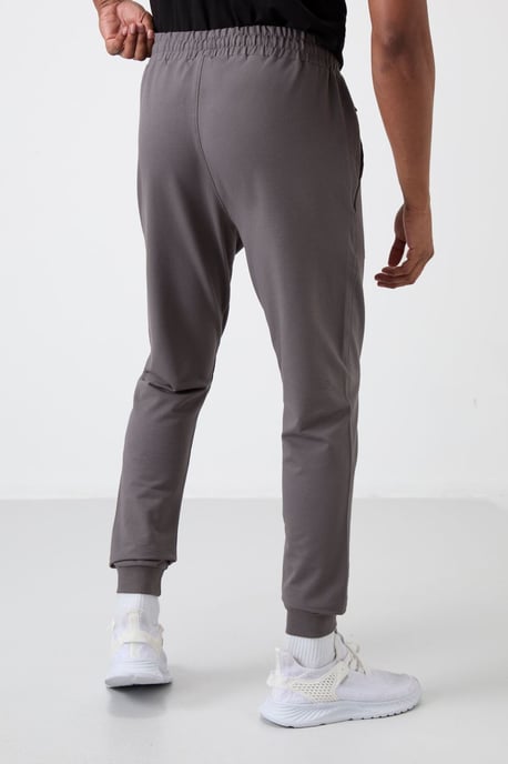 Herren Sweatpants mit normaler Passform aus Baumwollmischung - Image 6
