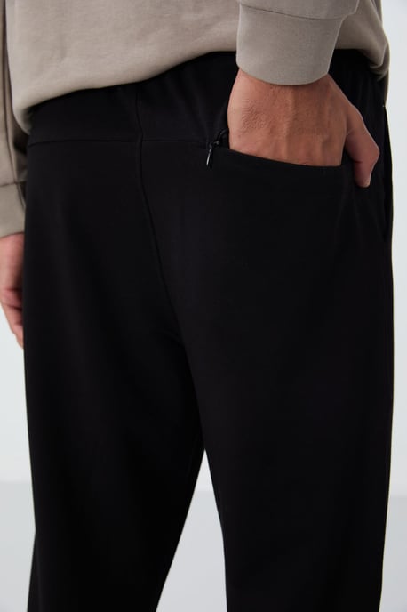 Herren Sweatpants aus Baumwollmischung mit normaler Passform - Image 5