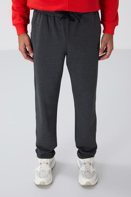 Herren Sweatpants im regulären Schnitt aus Baumwollmischung - Image 1