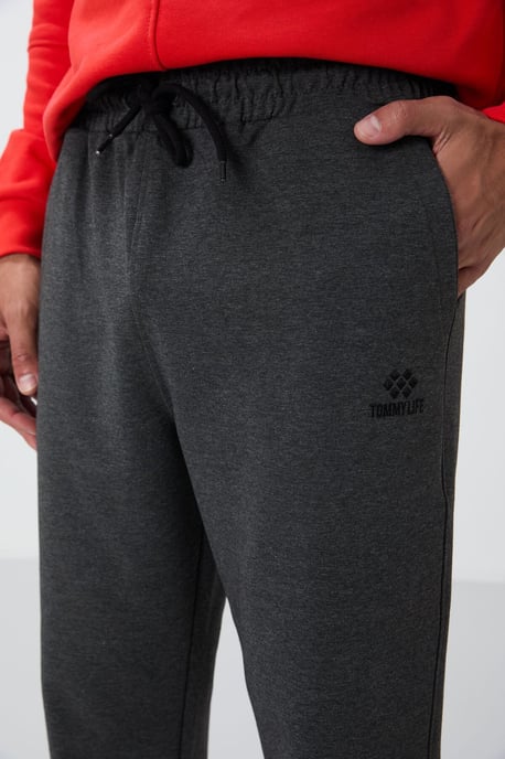 Herren Sweatpants im regulären Schnitt aus Baumwollmischung - Image 3