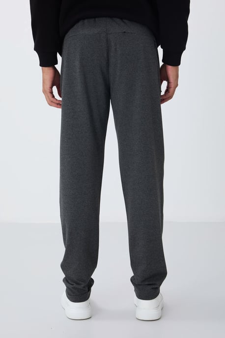 Herren Slim-Fit Geradebeinte Sweatpants - Image 6
