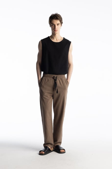 Gerade geschnittene Hose mit Kordelzugbund - Image 1