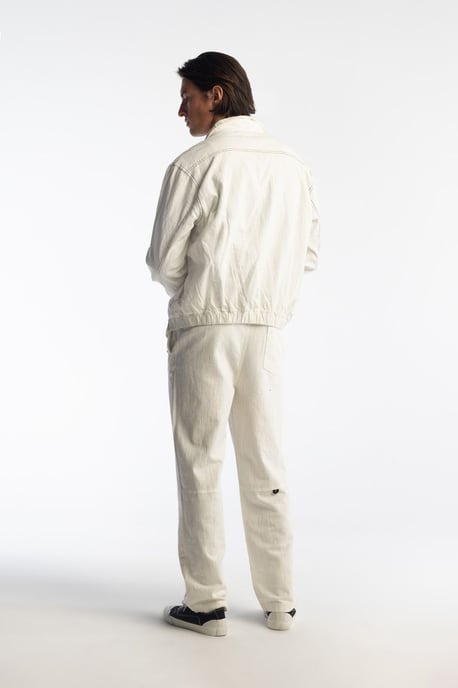Gerade geschnittene Hose mit Kordelzugbund - Image 4