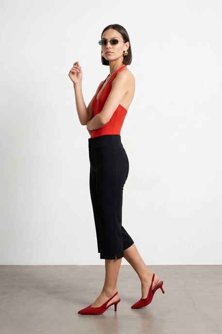 Hoch taillierte Capri-Zigarettenhose - Image 4