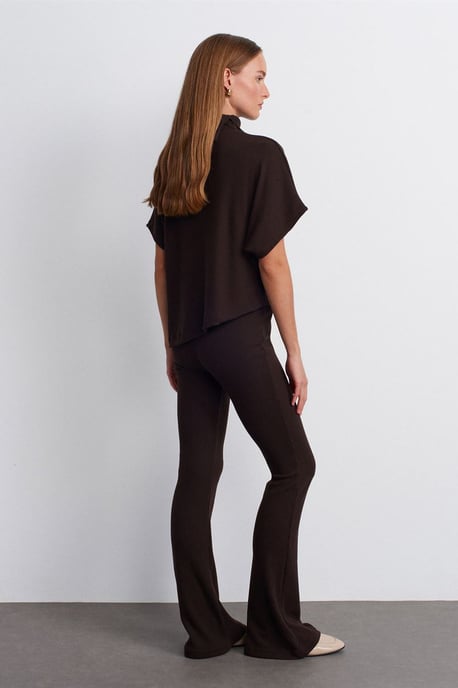 Hochtaillierte Schlagstrickhose - Image 2