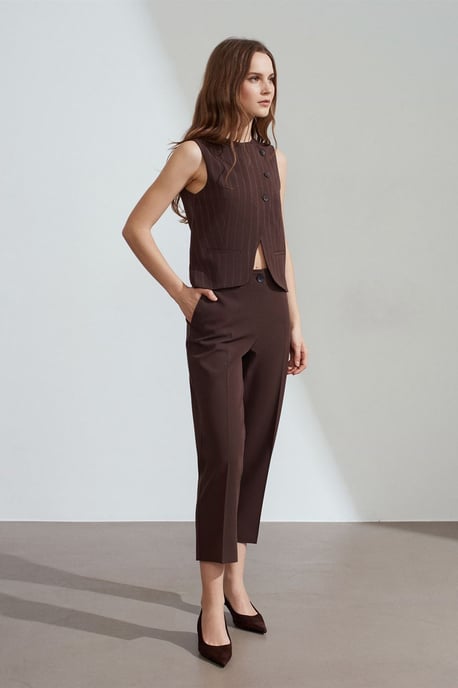 Hochtaillierte, Gürtelgürtel Capris für Damen - Image 1