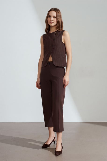 Hochtaillierte, Gürtelgürtel Capris für Damen - Image 3