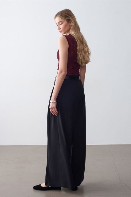 Damen High-Waist Weitbein-Crepe-Hosen - Image 2