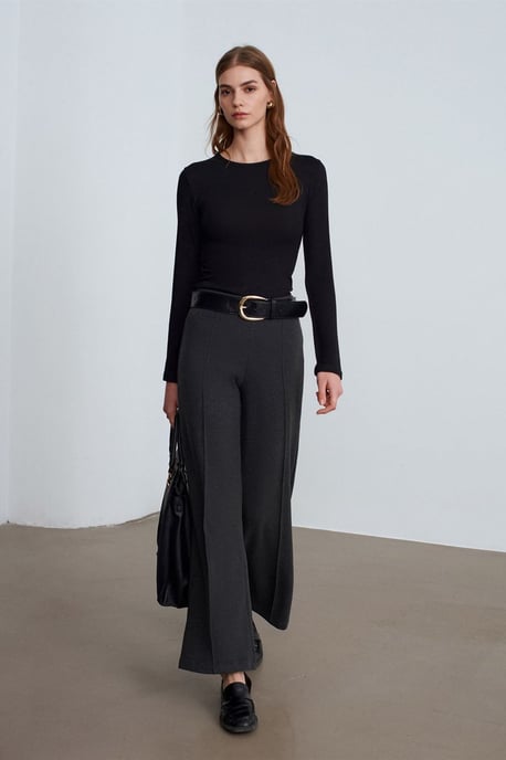 Damenweite Strickhose - Image 5