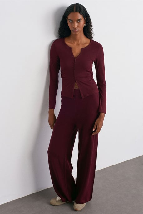 Damenweite Lurex-Strickhose - Image 3