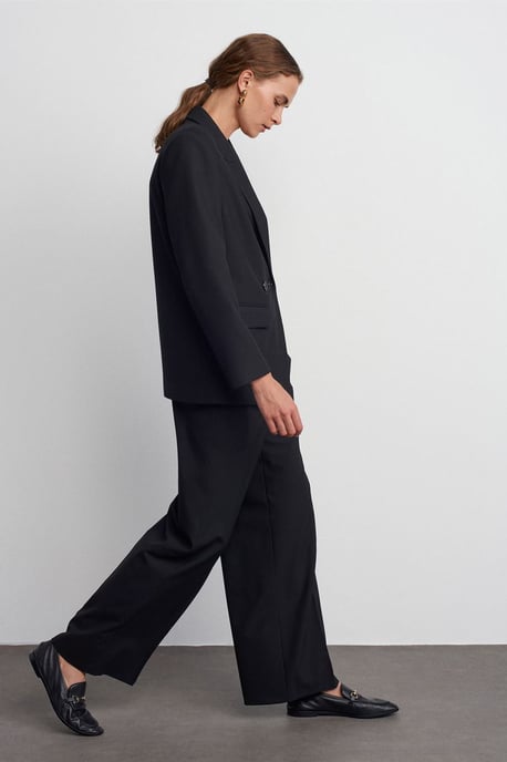 Weite Crepe-Hosen mit Kordelzugbund - Image 3