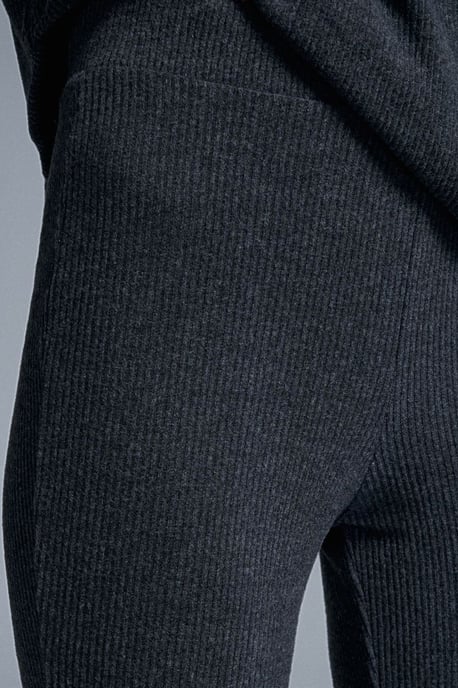 Hochtaillierte Schlagstrickhose - Image 4