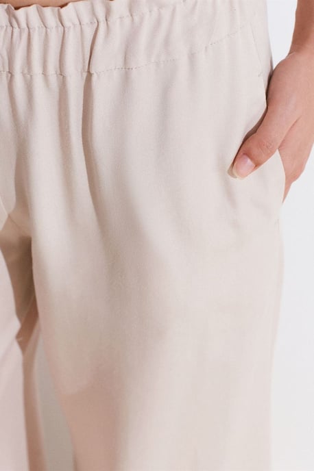 Hochtaillierte Weite Tencel Palazzo-Hosen - Image 4