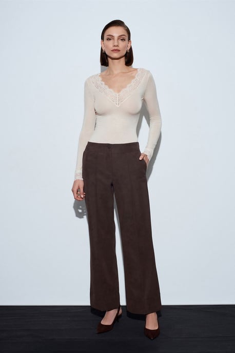Damen Hochtaillierte Weite Kunstlederhose - Image 1