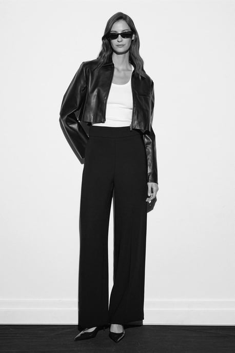 Hoch taillierte weite Crepe-Hosen - Image 3