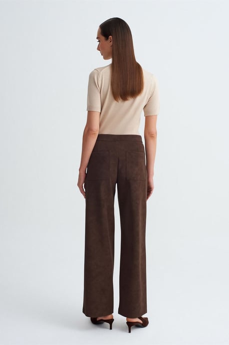 Hochtaillierte Weitbein-Hosen aus Kunstsuede - Image 2