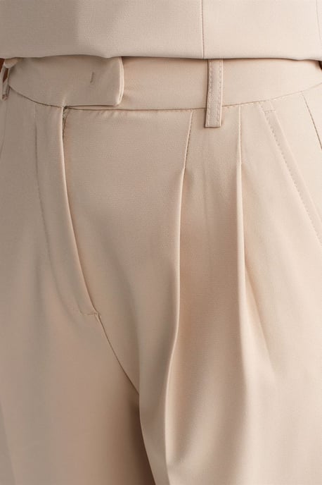 Hochtaillierte breite Crepe-Hose mit Gürtel - Image 4