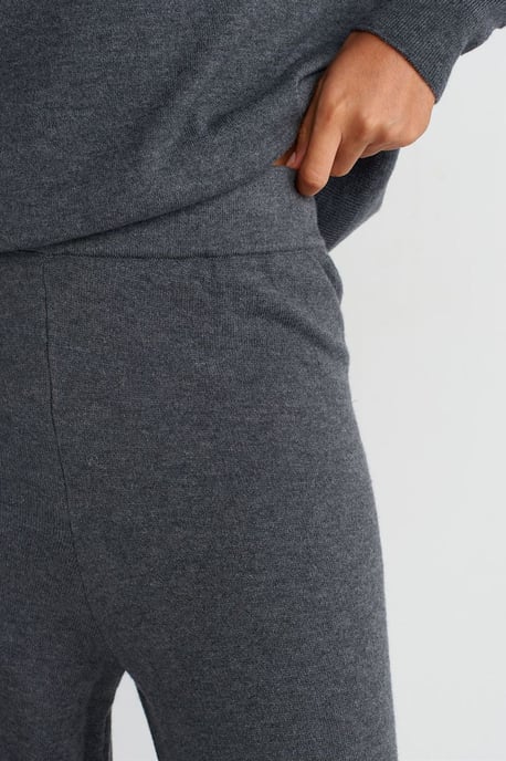 Damen weit geschnittene Lurex-Strickhose - Image 4