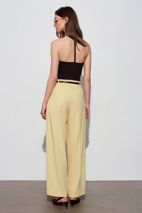 Damen Weitbeinige Crepe-Hose mit Gürtel - Image 3