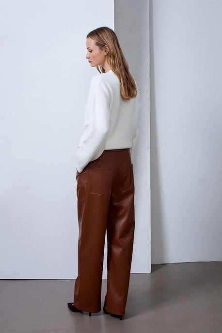 Damen weit geschnittene Kunstlederhose - Image 2