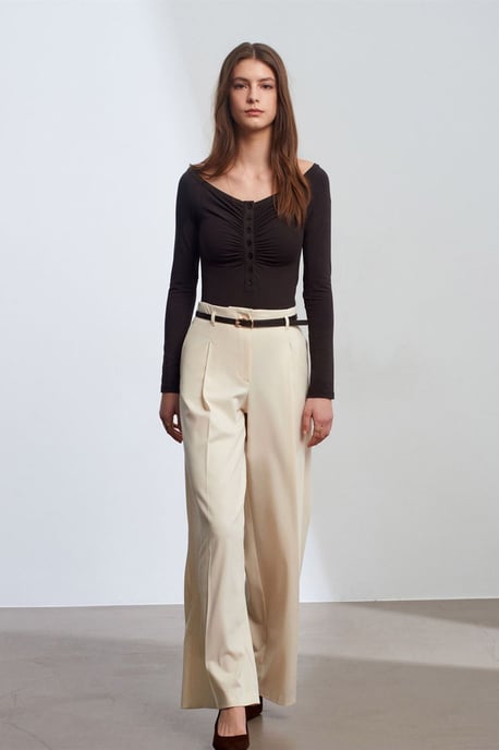 Damenweite Crepe-Hose mit Gürtel - Image 1