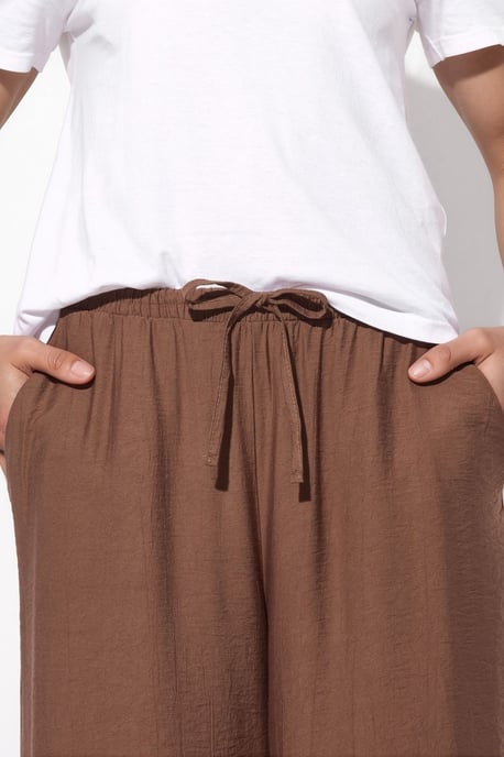 Weite Hosen mit elastischem Bund und Taschen - Image 5