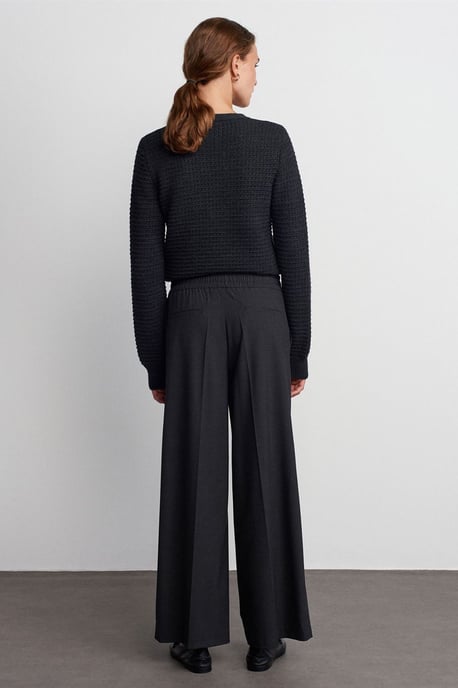 Hose mit weitem Bein aus Krepp und Gummizugbund - Image 2