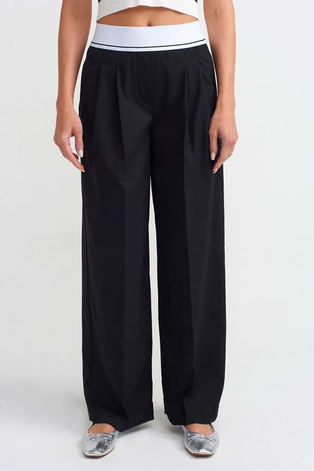 Hoch taillierte weite Crepe-Hosen - Image 3