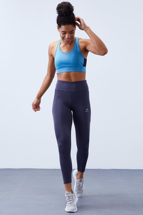 Hochtaillierte Slim-Fit Leggings - Image 3