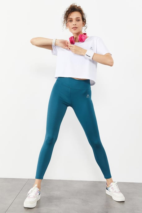 Hochtaillierte Slim-Fit Leggings - Image 3