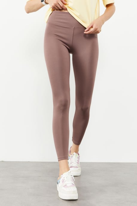 Hoch geschnittene Slim-Fit Leggings - Image 5