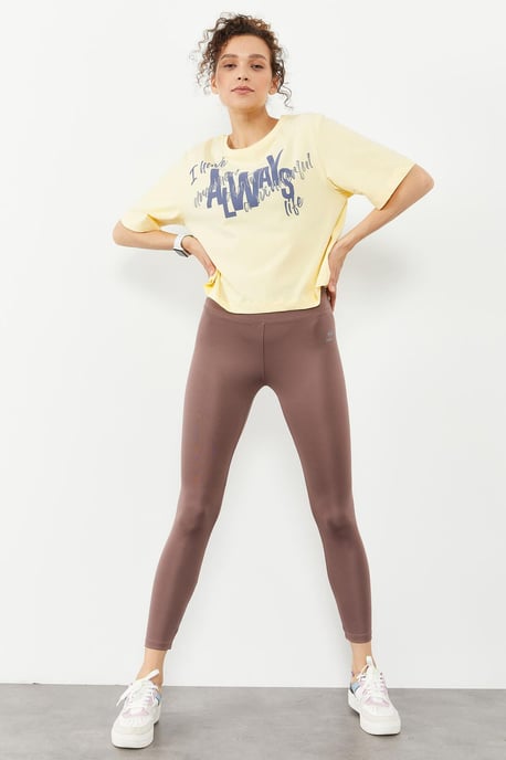 Hoch geschnittene Slim-Fit Leggings - Image 6