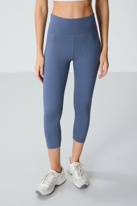 Hochtaillierte Capri-Leggings - Image 2