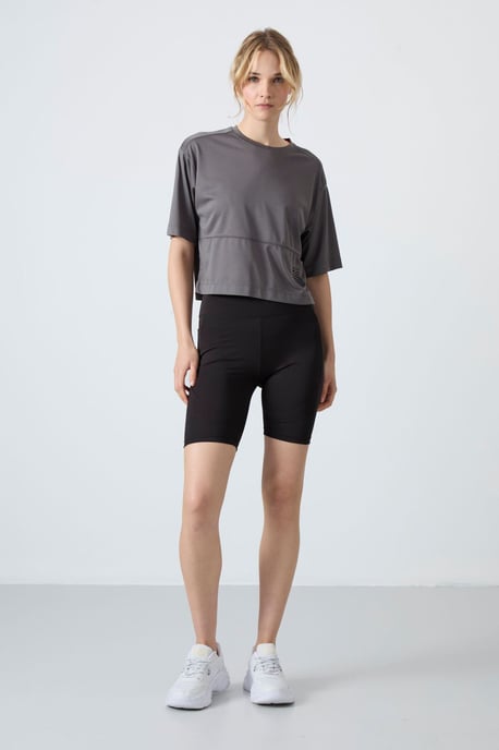 Hochtaillierte Sportleggings mit Shorts - Image 1