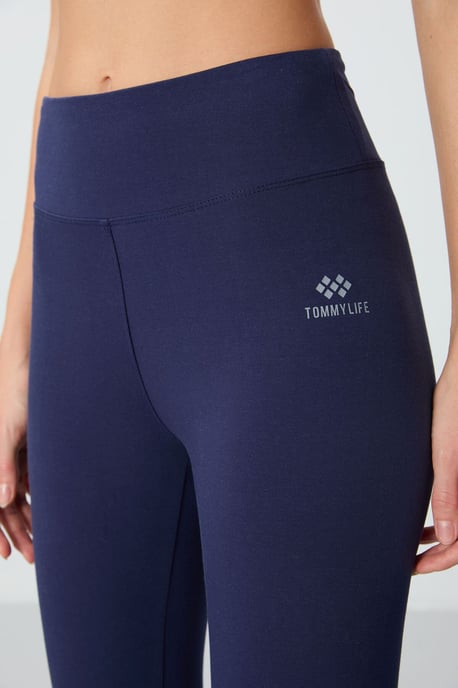 Hochtaillierte Capri-Leggings - Image 3