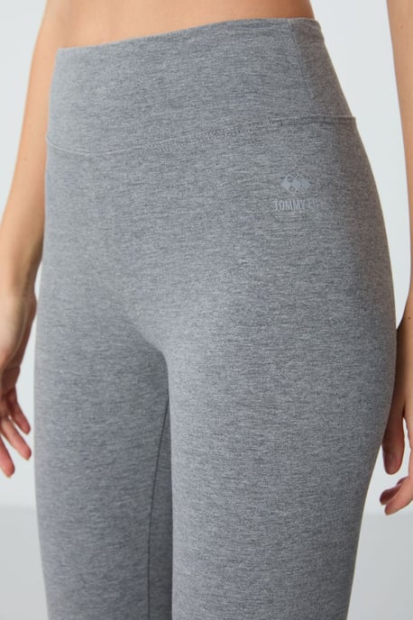 Hochtaillierte Capri-Leggings - Image 2