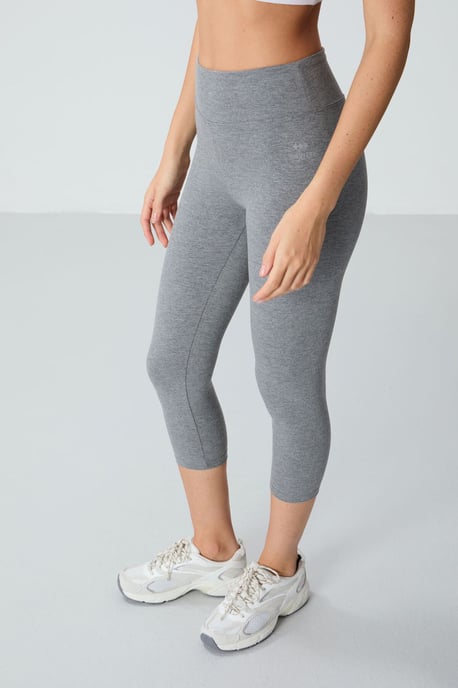 Hochtaillierte Capri-Leggings - Image 4