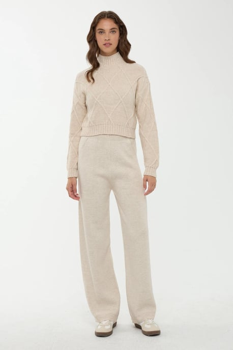 Strukturierter leichter Rollkragenstrickpullover - Image 2