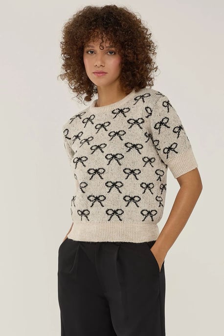 Pullover mit Schleifenmuster und kurzen Ärmeln - Image 1
