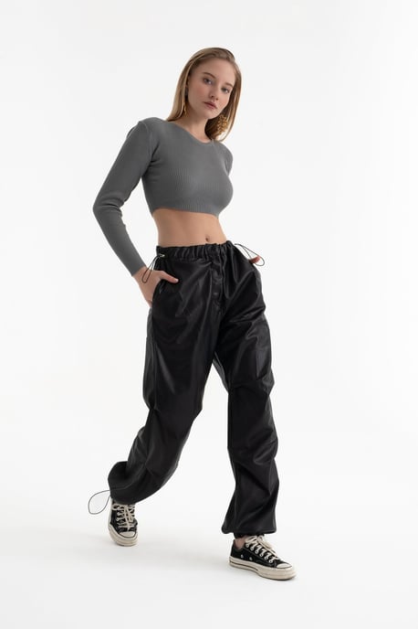 Rundhals Gestrickter Ripp Longsleeve Cropped Top - Image 3