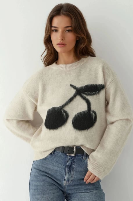 Lässiger Pullover mit Kirschdetail - Image 1