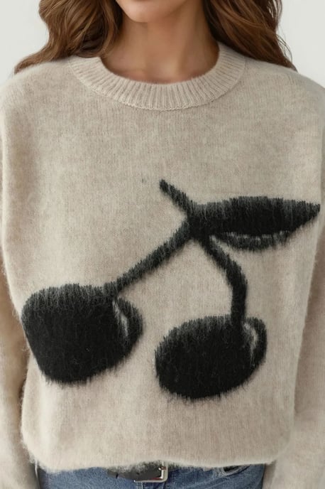 Lässiger Pullover mit Kirschdetail - Image 4