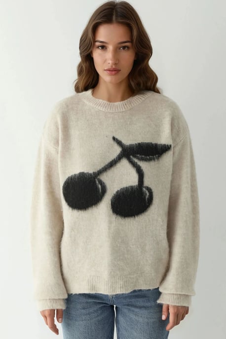Lässiger Pullover mit Kirschdetail - Image 6
