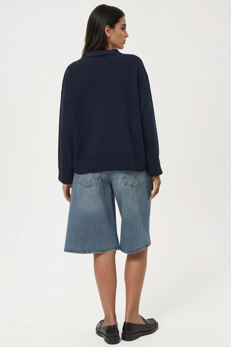 Rundhals Gemütlicher Pullover - Image 5